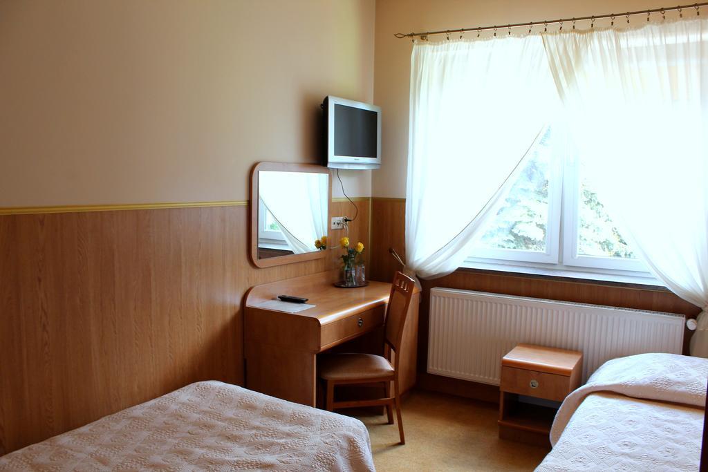 Parkowa - Noclegi Ze Sniadaniem Nowa Ruda Buitenkant foto
