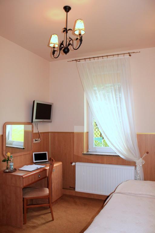 Parkowa - Noclegi Ze Sniadaniem Nowa Ruda Buitenkant foto