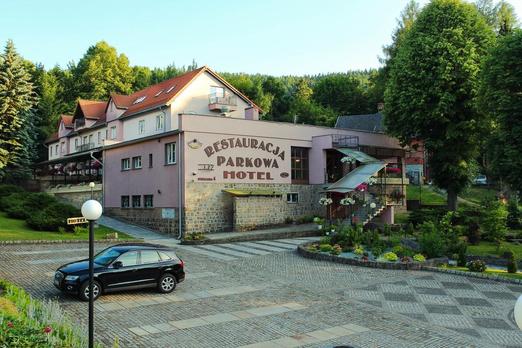 Parkowa - Noclegi Ze Sniadaniem Nowa Ruda Buitenkant foto
